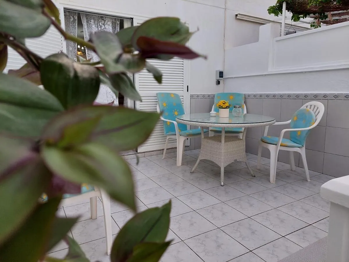 Jacuzzi House Sunflower Costa Del Silencio Hébergement de vacances
