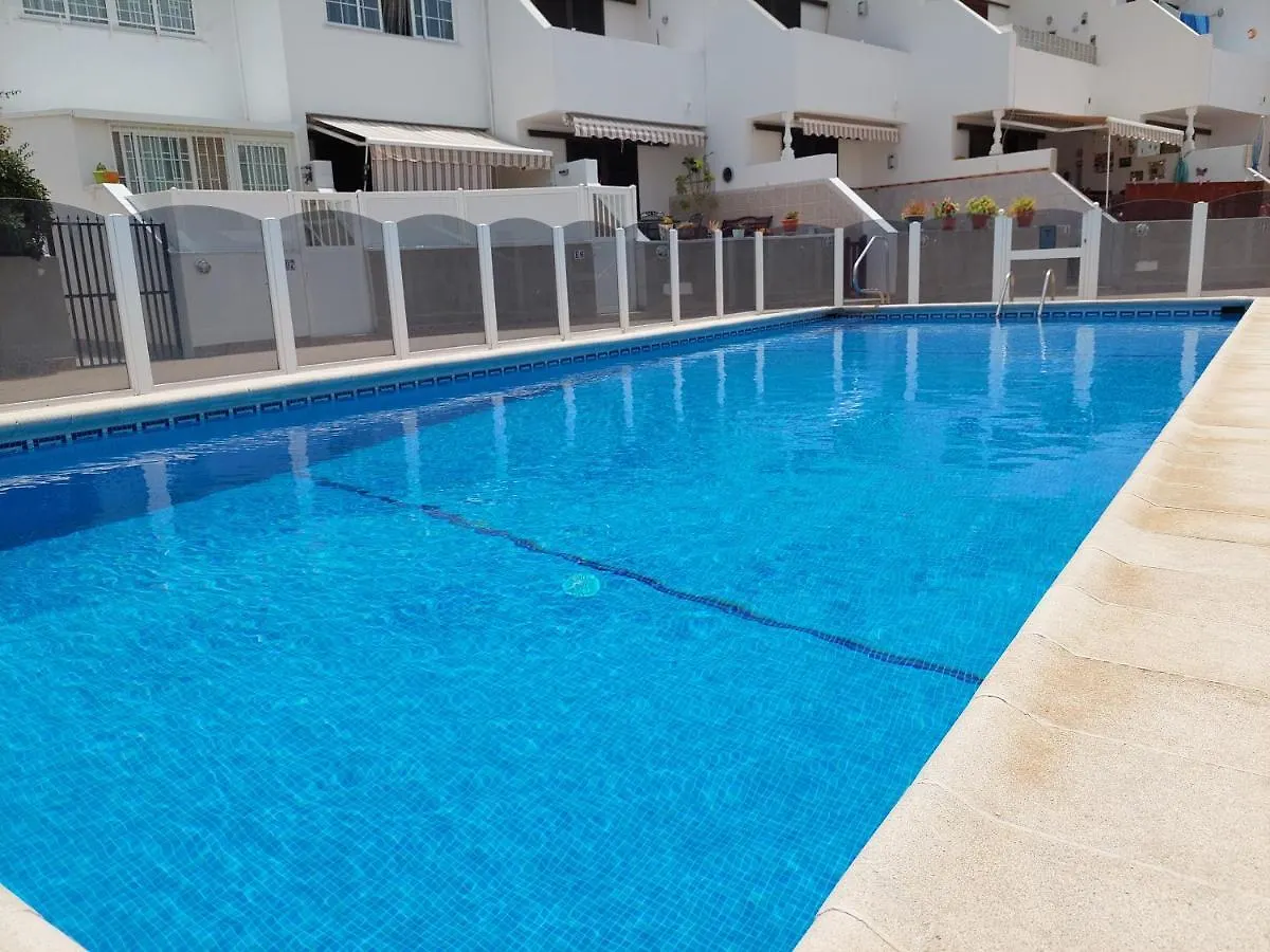 Dom wakacyjny Jacuzzi House Sunflower Costa Del Silencio Hiszpania